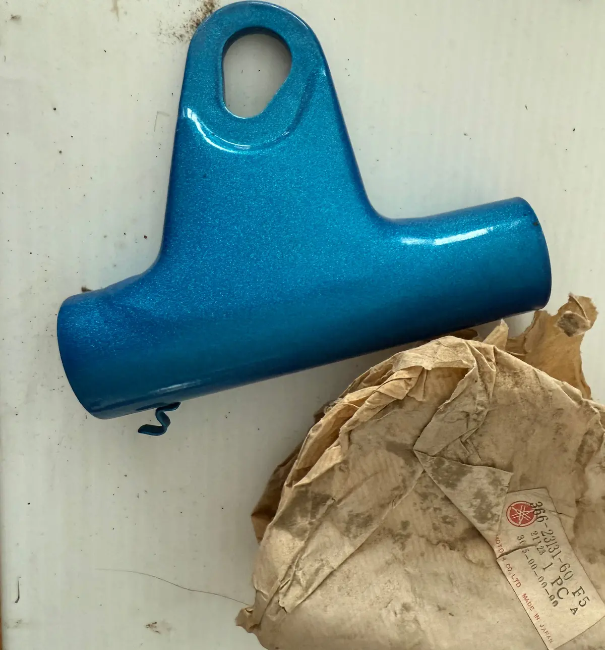 Tx650 Xs2 Right Blue Upper Fork Cover 1