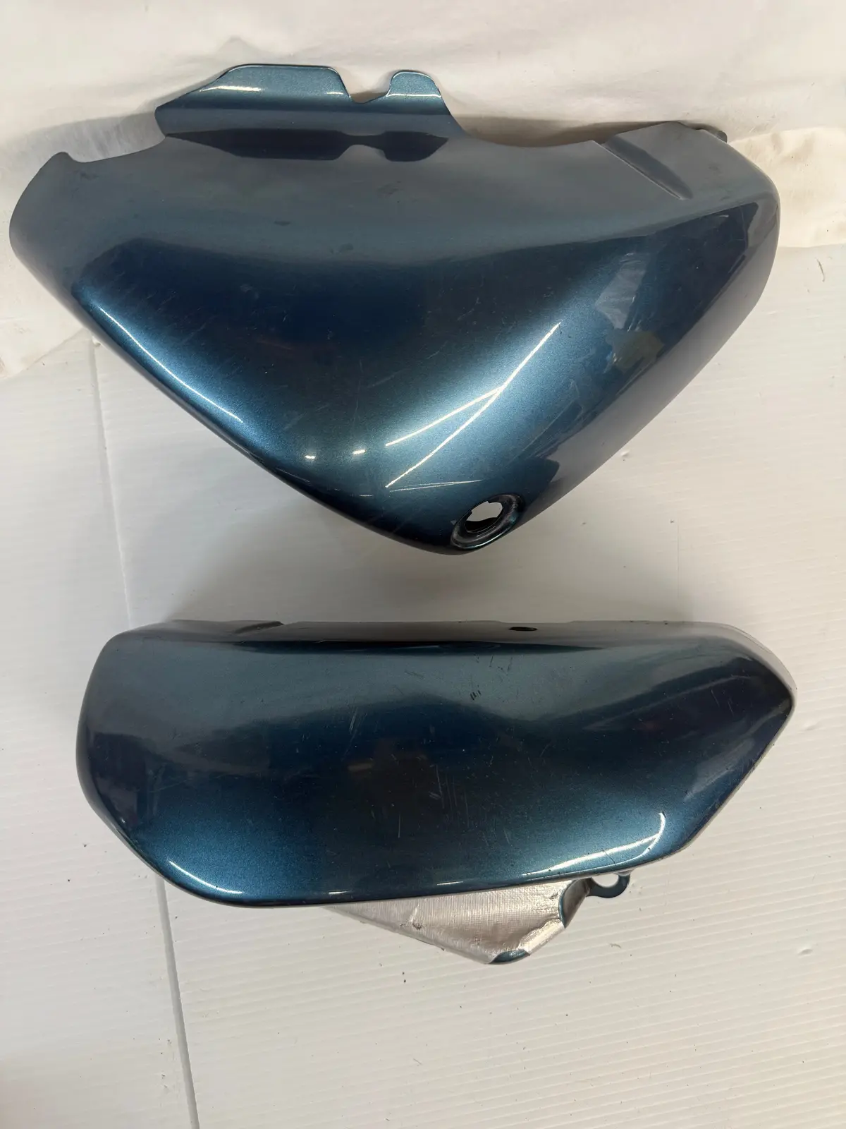 Suzuki Vl800 Intruder Volusia Side Covers 1