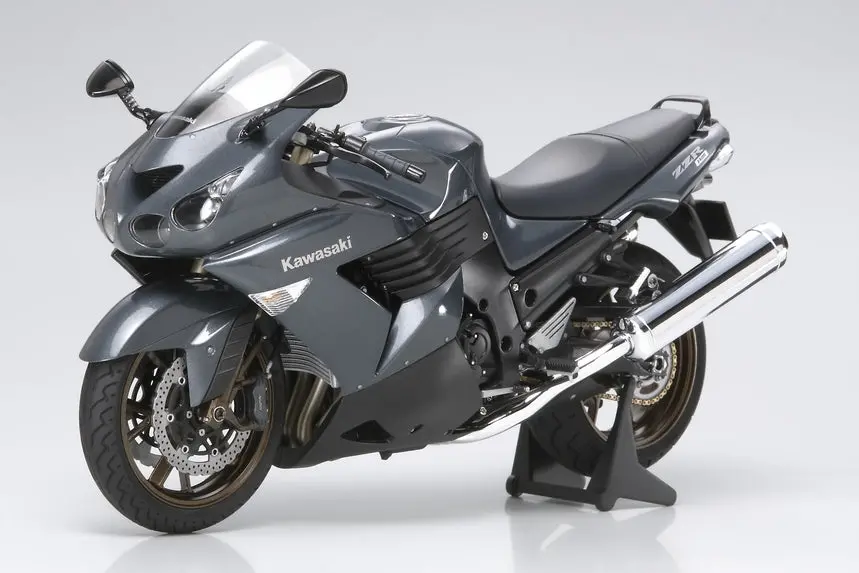 Tam14111 Kawasaki Zzr1400 (1/12) 1