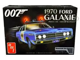 1:25 1970 Ford Galaxie Police Car (007 Diamonds Are Forever) 1