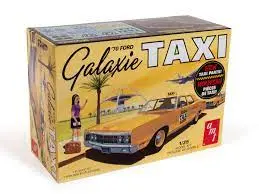 1:25 '70 Ford Galaxie Taxi 1