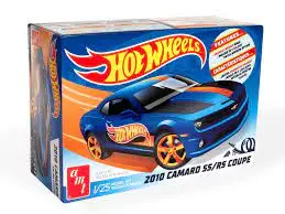 1:25 2010 Hot Wheels Camaro Ss/Rs Coupe 1