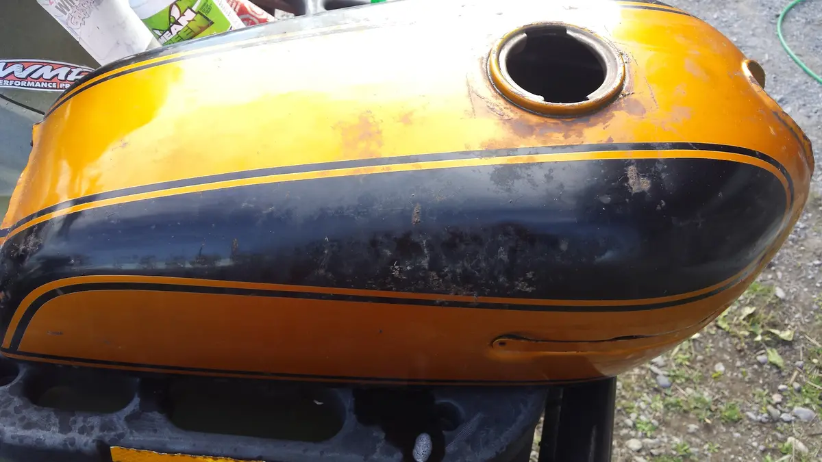 Yamaha Rd 250 Ds7 Gas Tank 1