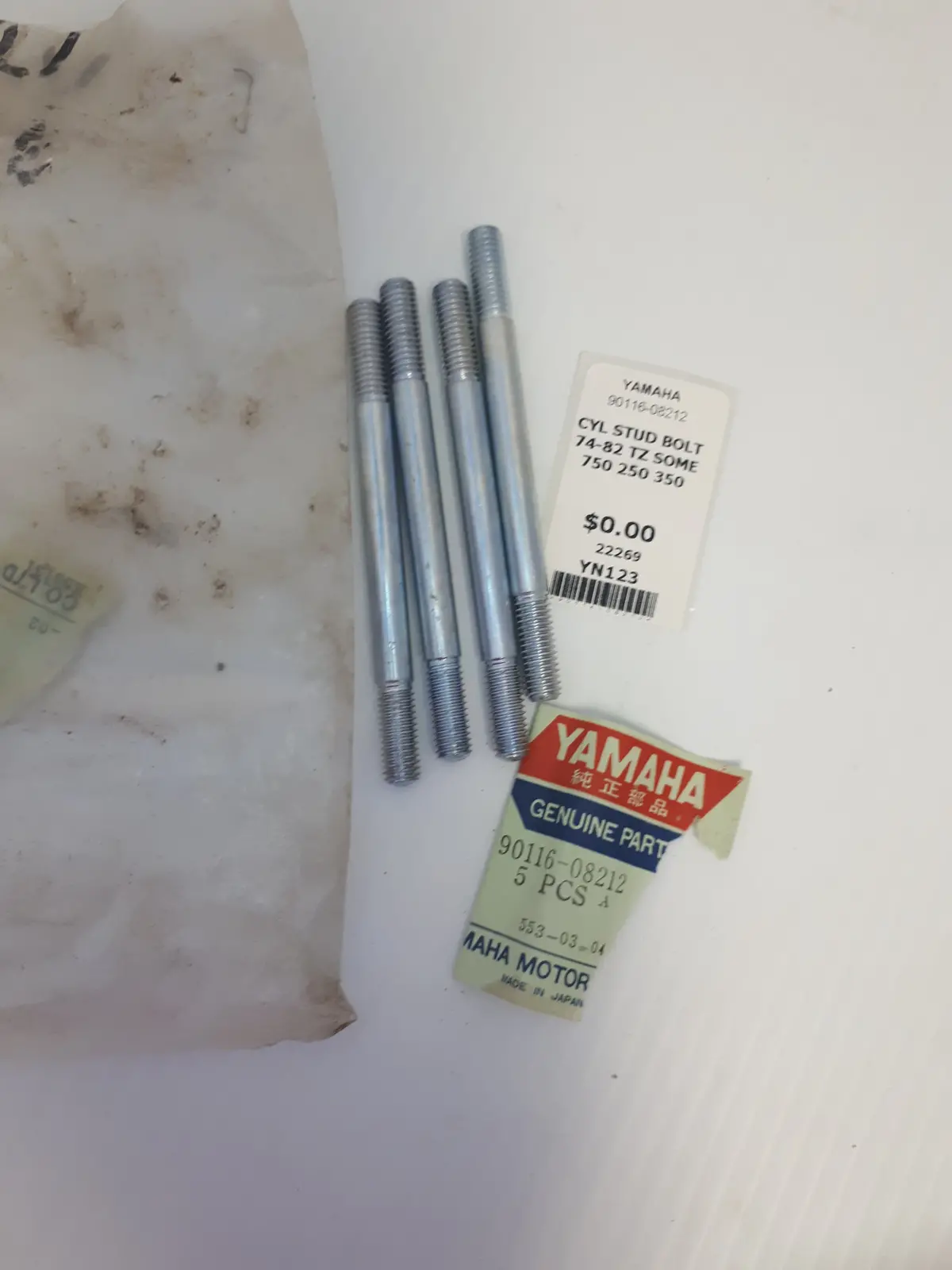 Yamaha Cylinder Stud Bolt 90116-08212, Tz 750, Tz250 Tz350 1
