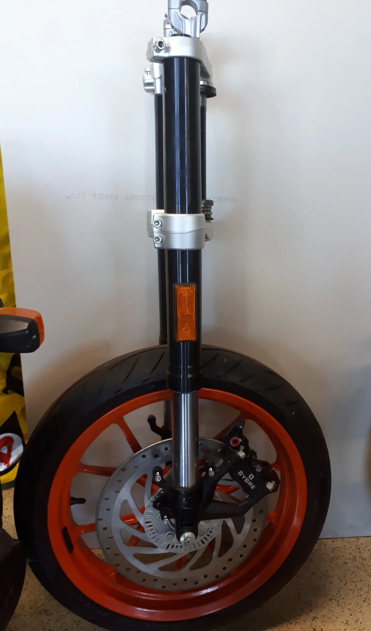 2016 Ktm 390 Duke Front End 1