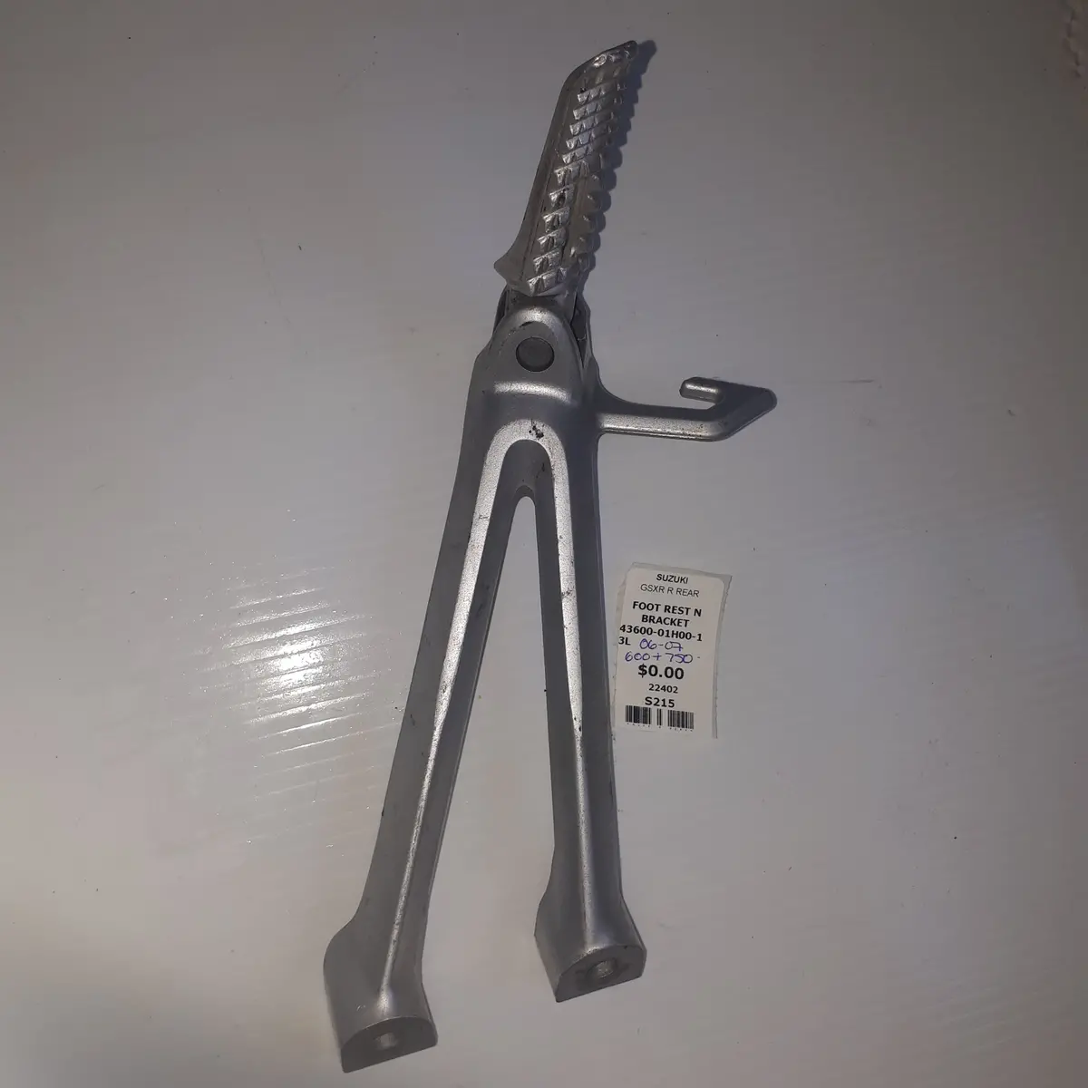 Gsx-R Right Rear Footrest 1