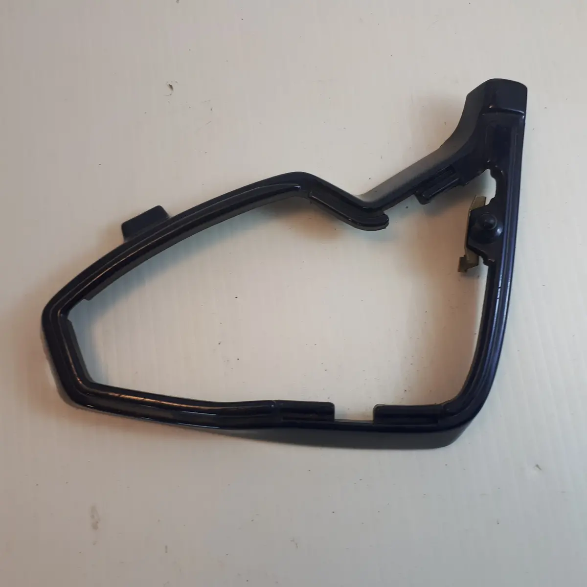 Gl 1500 Left Mirror Base 1