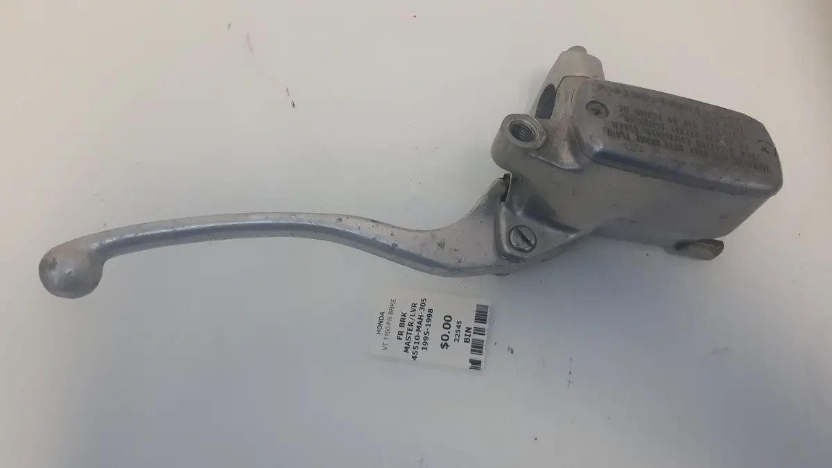 Vt1100 Shadow Front Master Cyclinder 1