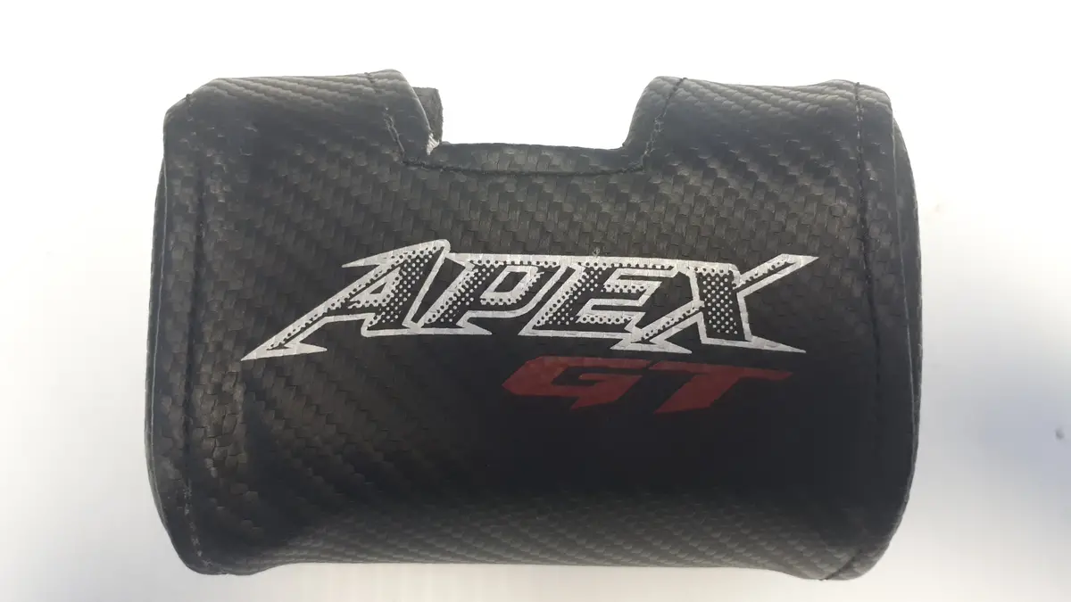Yamaha Apex  Gt Handlebar Pad 1
