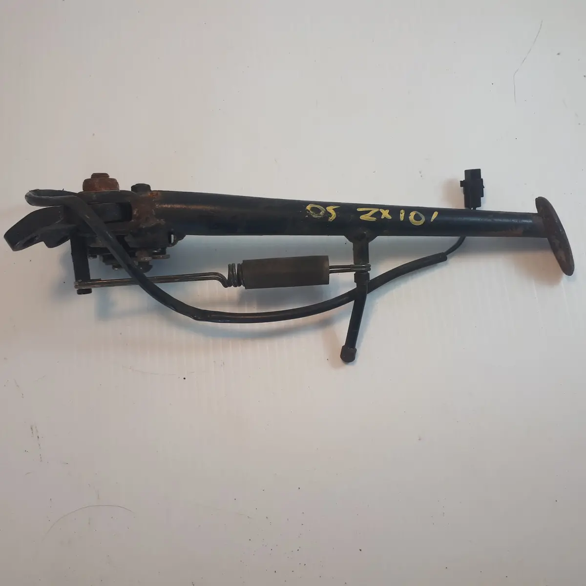Zx10-R Side Stand 1