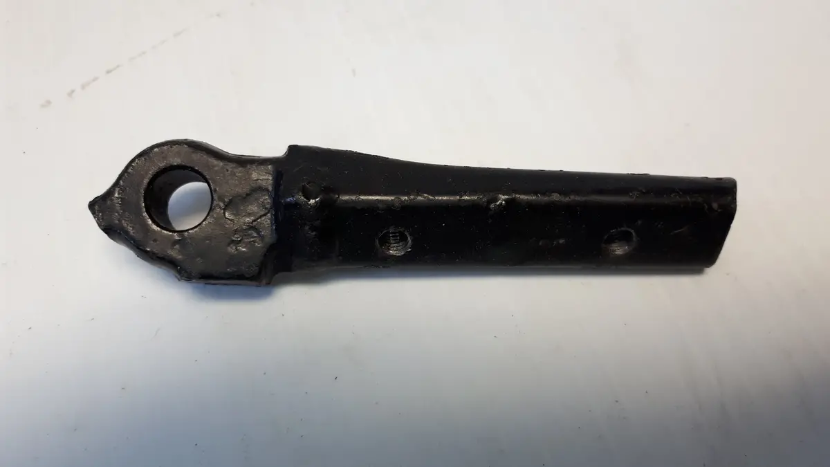 Cb400f Cb550k Arm, R Footpeg 1