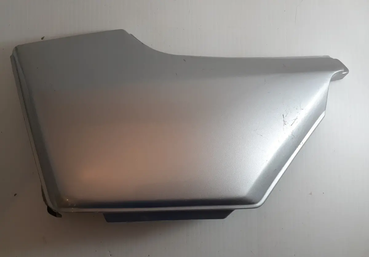 Honda Cb400t Left Side Cover 1