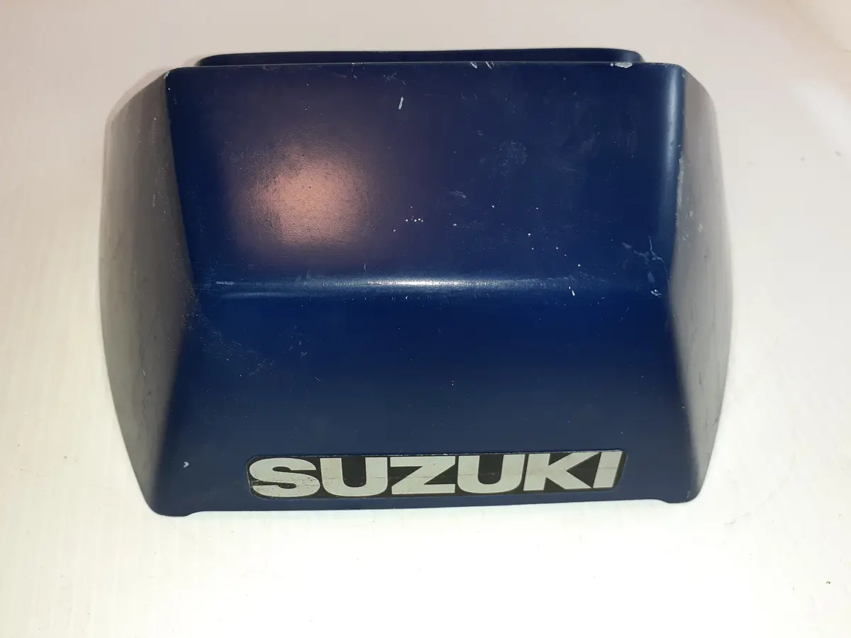 Gsx-R 750 Cover, Seat Tail 1