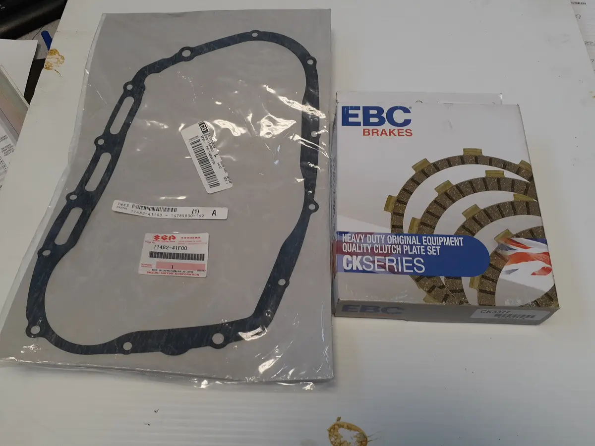 M50 Clutch Kit And Gasket 1