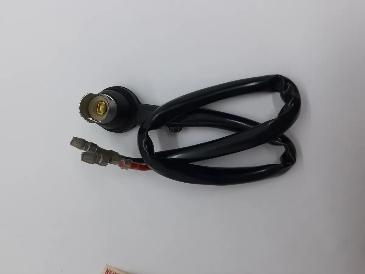 Kawasaki Headlight Socket 1