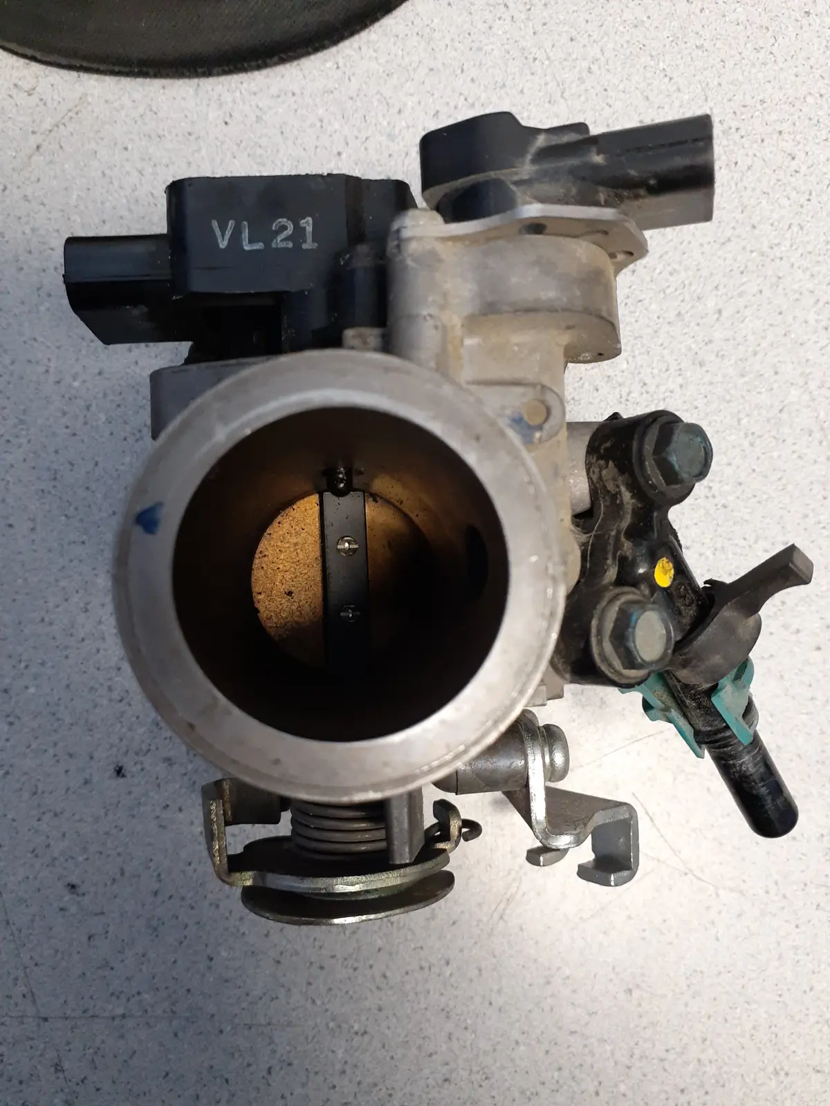 Cbr125 Throttle Body 1