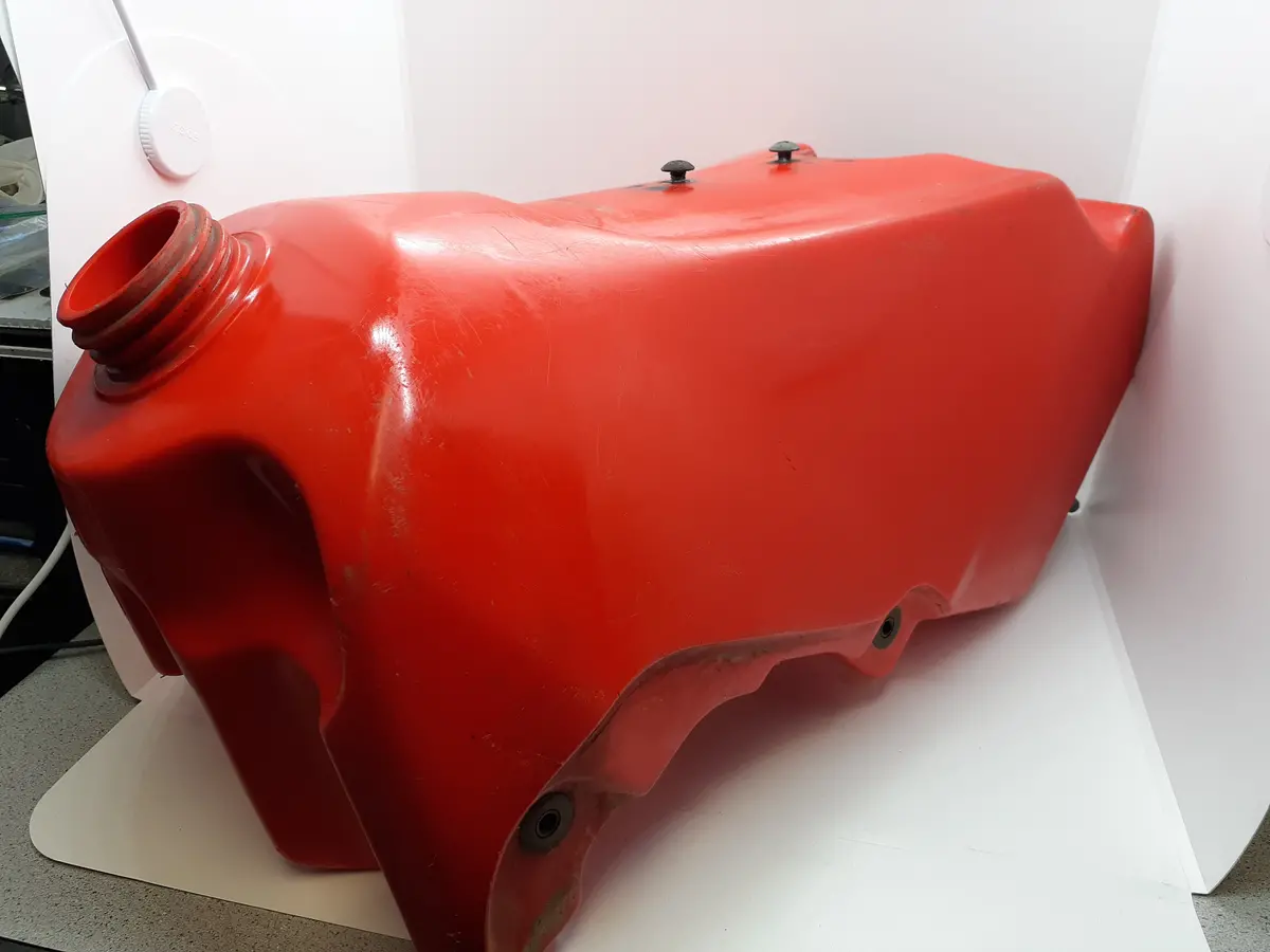 1984 Cr250r Gas Tank 1