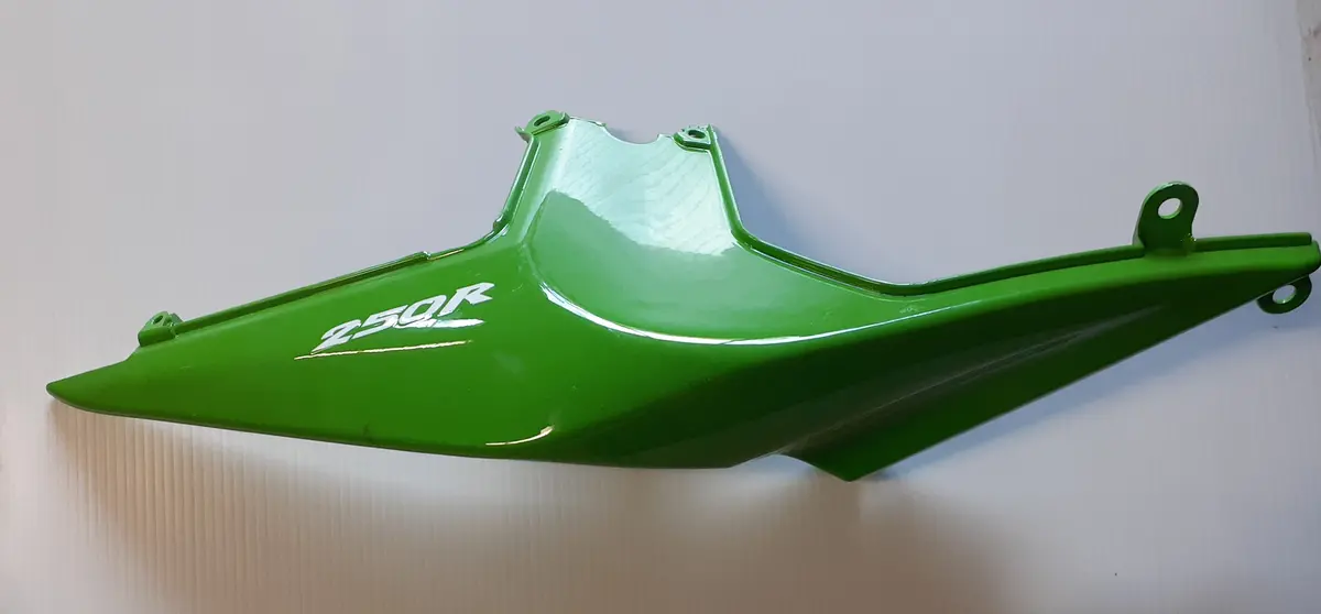 Ex250 Ninja Right Tail Cover 1