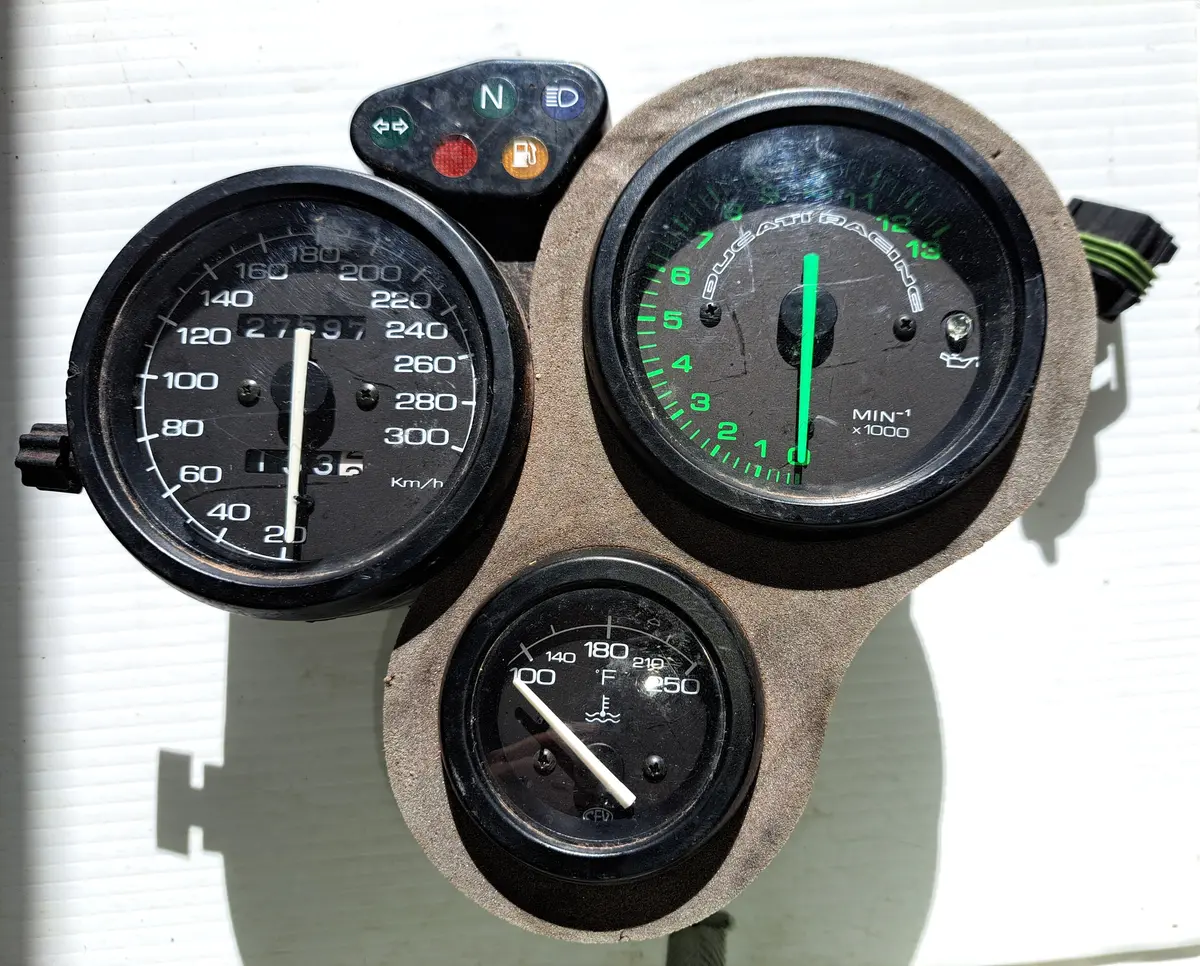 Ducati 728 916 Speedo Gauge 1