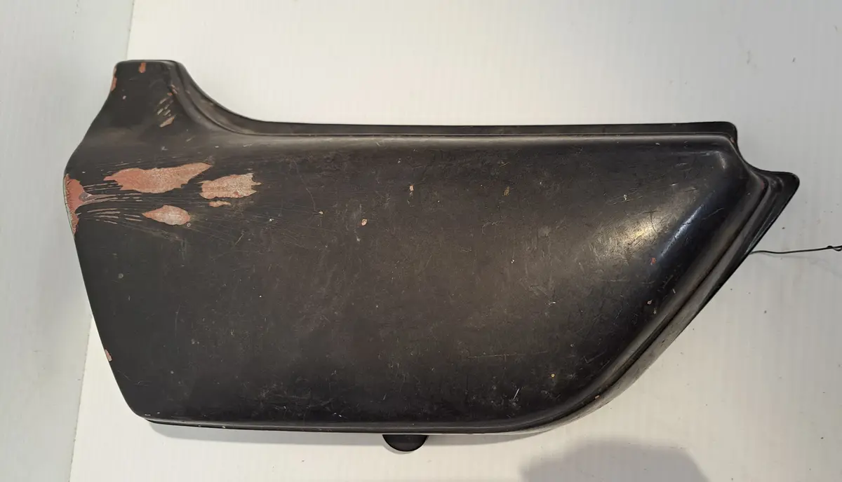 Kz900 Z1 Left Side Cover 1