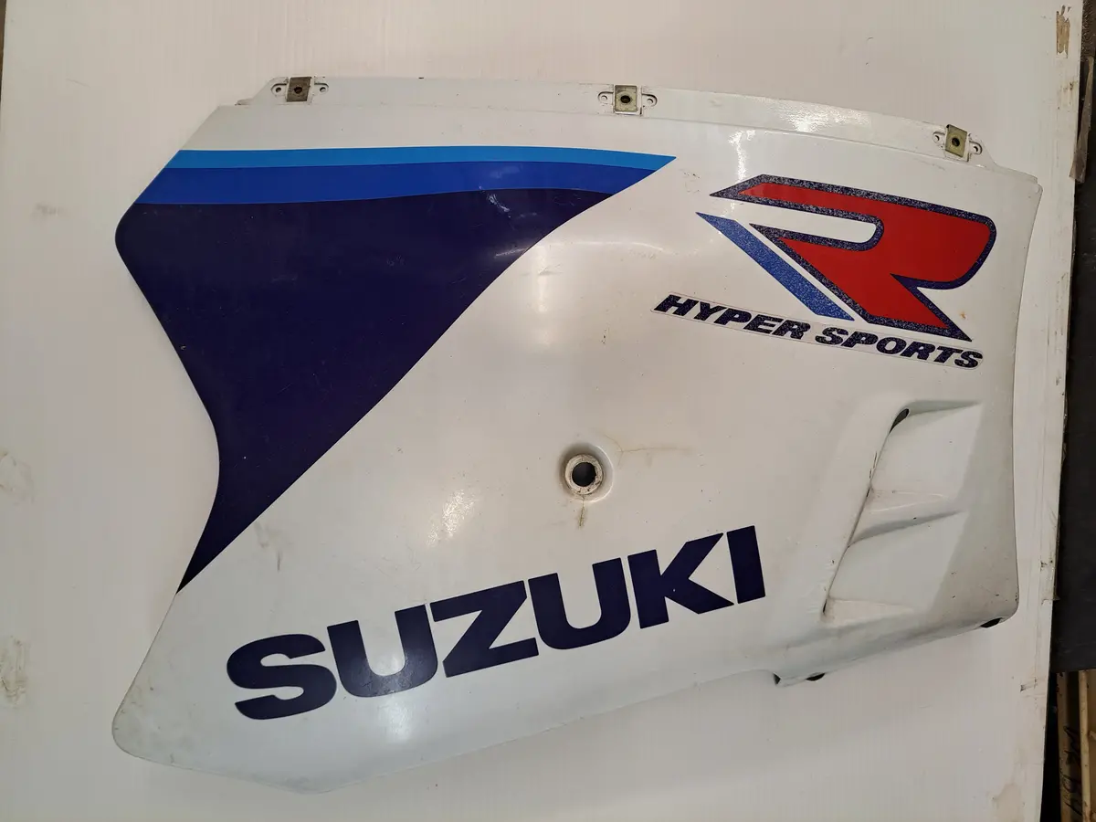 Gsx-R 1100 Right Belly Pan 1