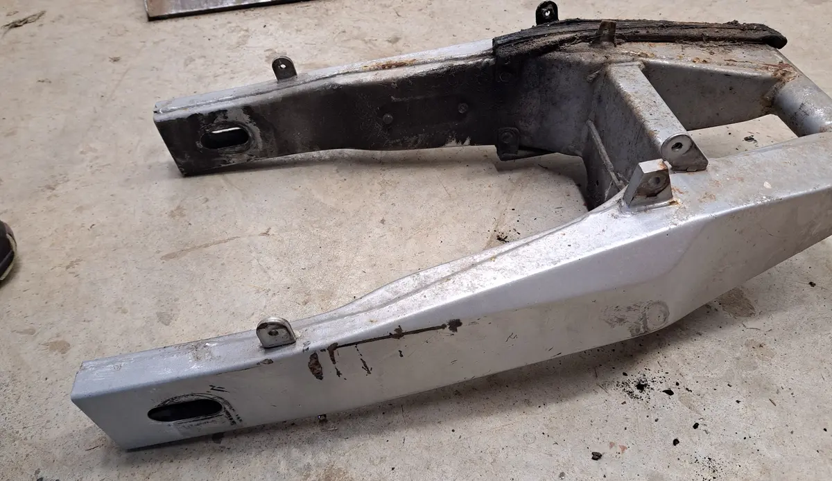 Yzf600r Swingarm 1