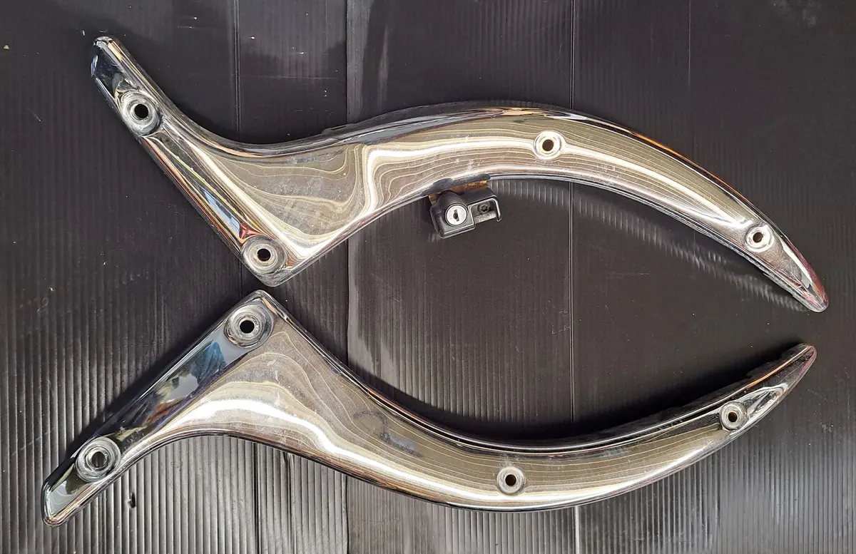 Suzuki M50 C50 Frame Grips 1