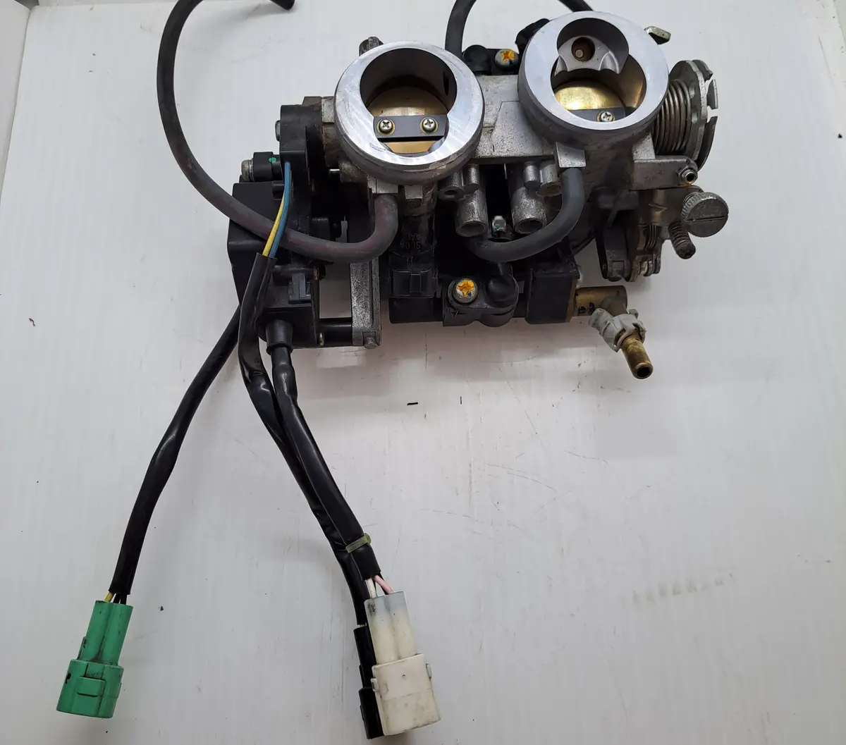 Suzuki Blvd M50 Vz800 Throttle Body 1