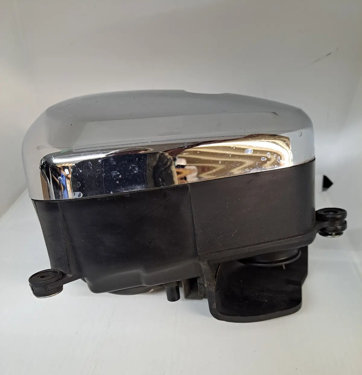 Road Star 1600 Air Cleaner Case 1