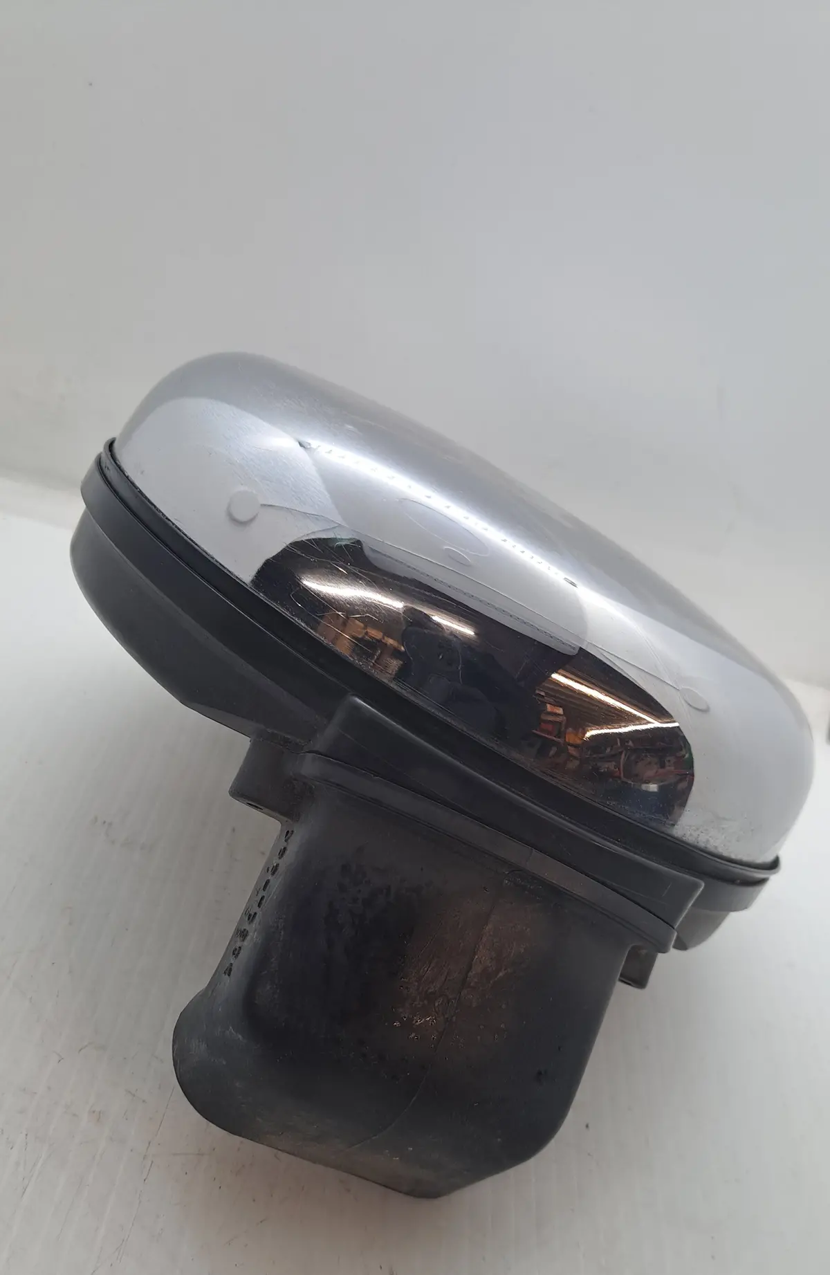 Vulcan Nomad 1500 Air Cleaner Case 1