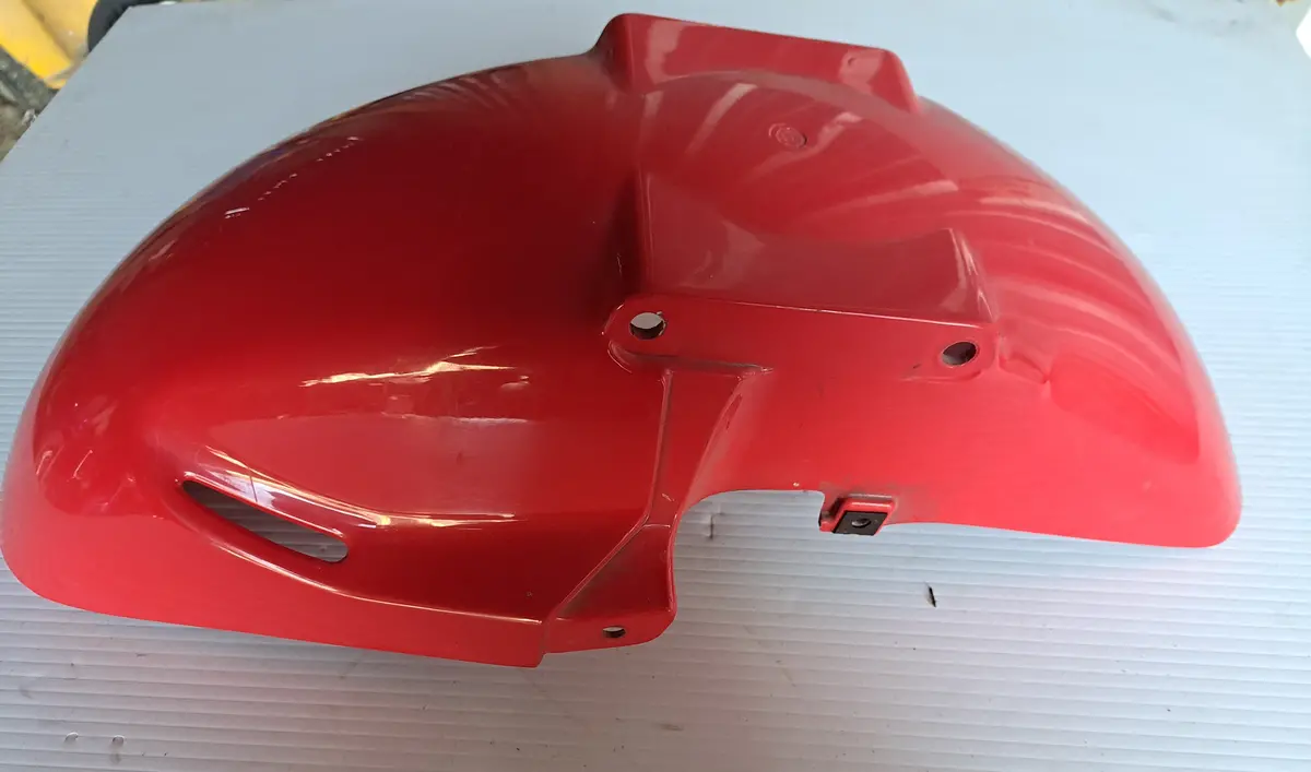 Cbr900rr Red Front Fender 1