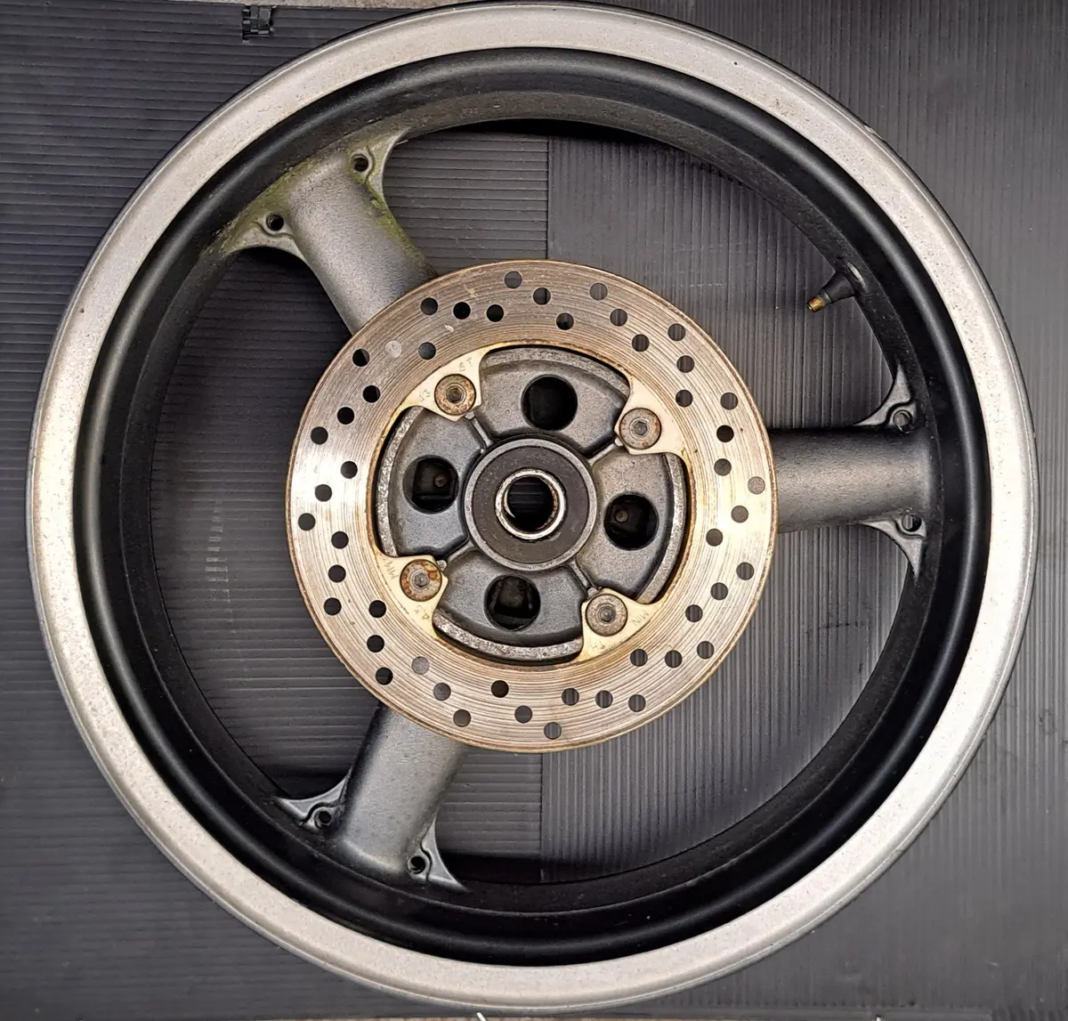 Zx-6R Rear Wheel 1