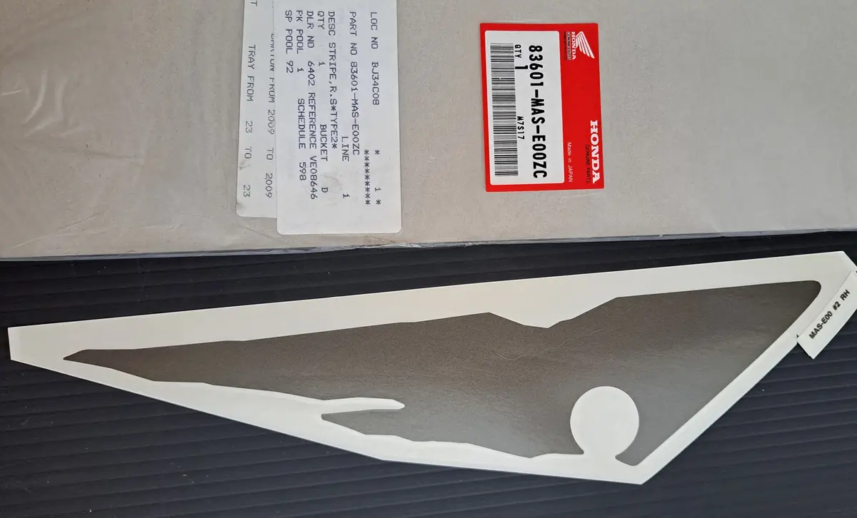 Cbr900rr Tail Fairing Decal 1