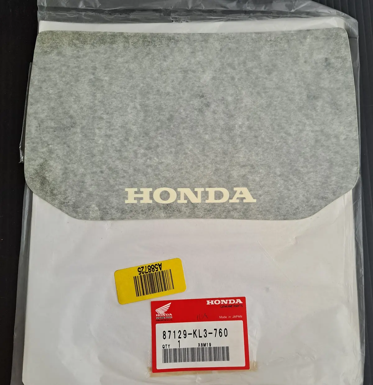 Xl600r Front Visor Emblem 1