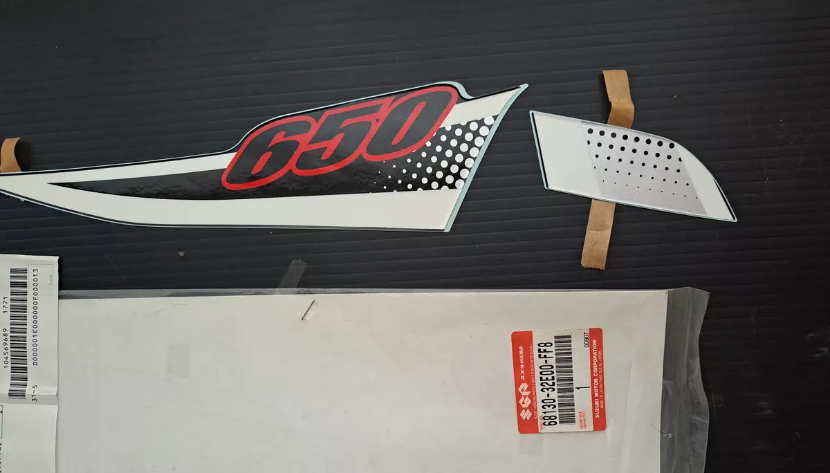 Dr650se Right Decal 1