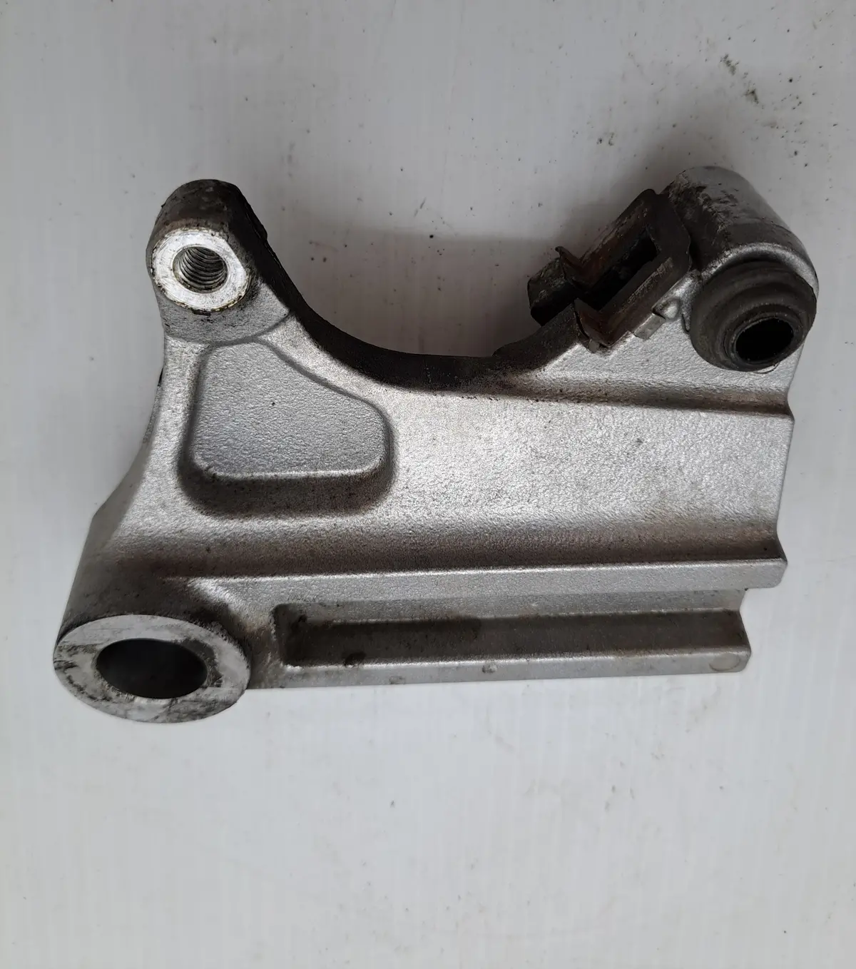 Triumph Tt600 Rear Brake Caliper Hanger 1