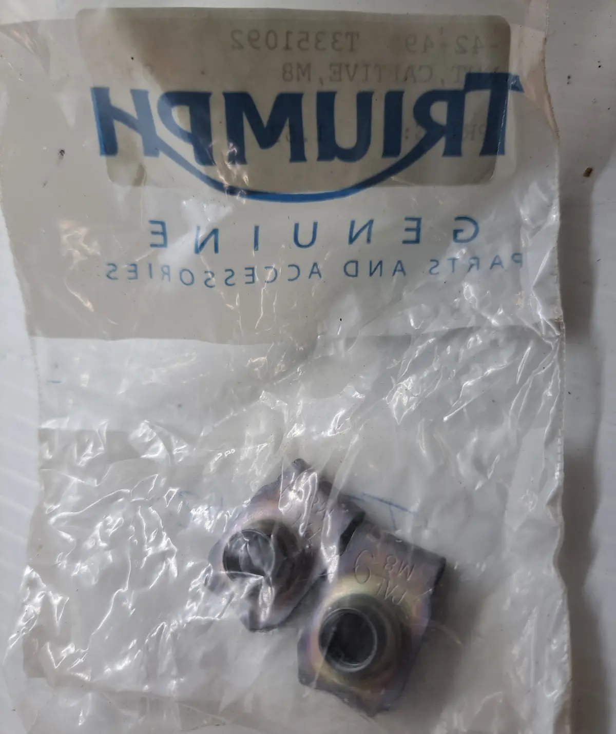 Triumph Nut, Captive M8 1