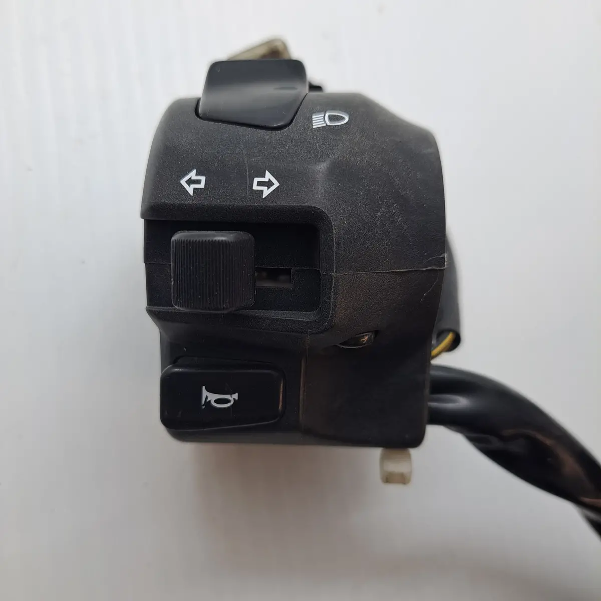 Sv 1000 Left Handlebar Switch 1
