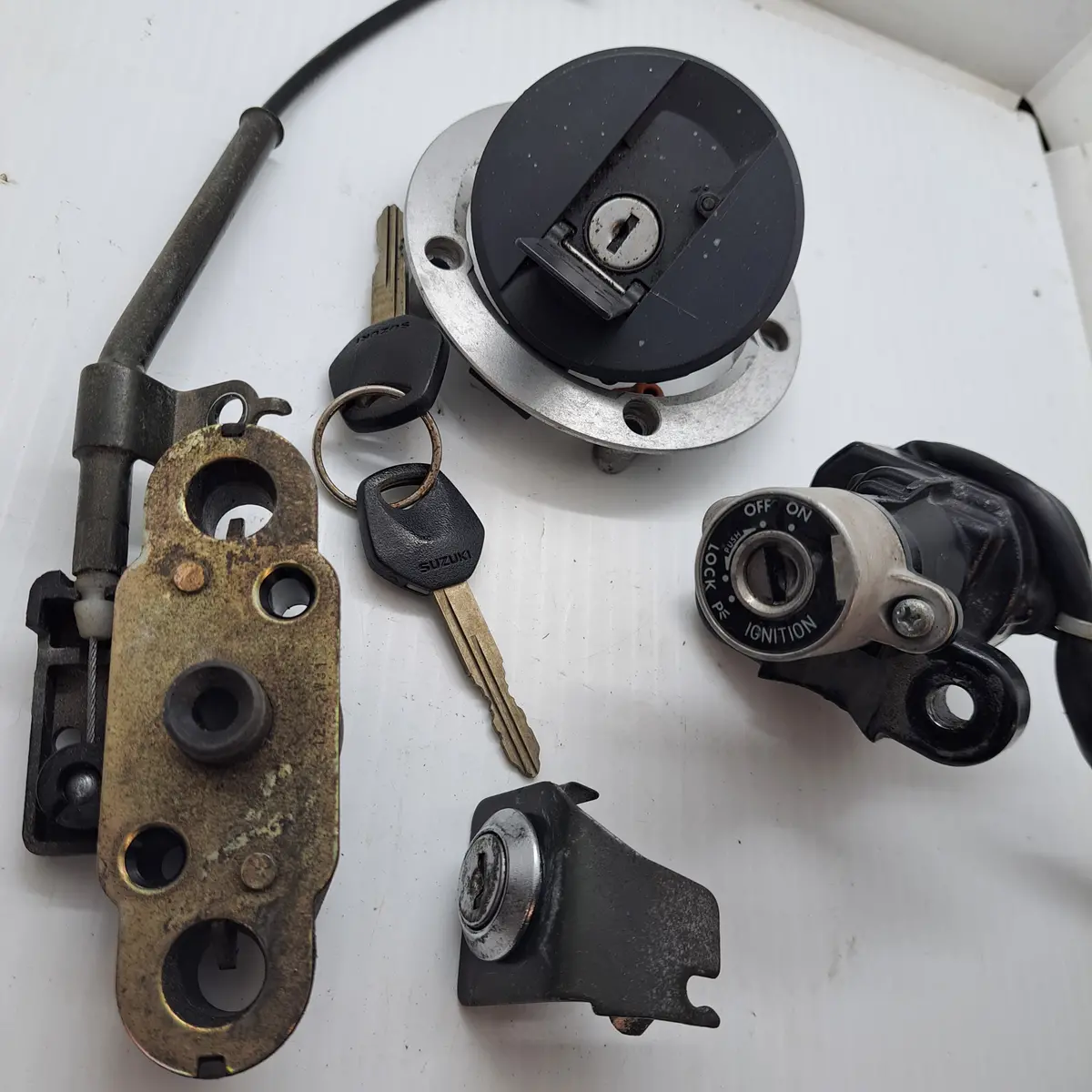 Sv1000s Lock Set 1