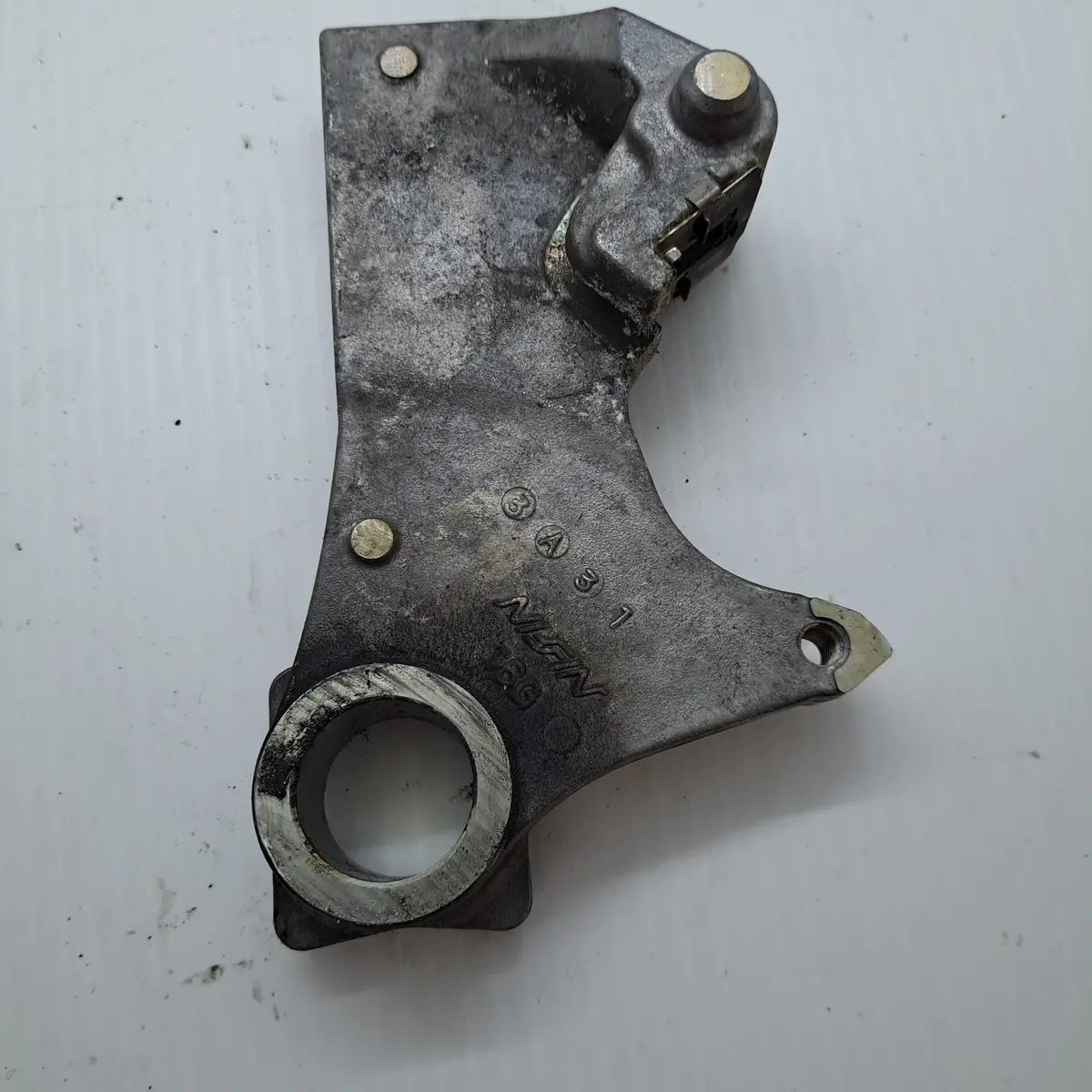 Sv1000 Rear Brake Caliper Bracket 1