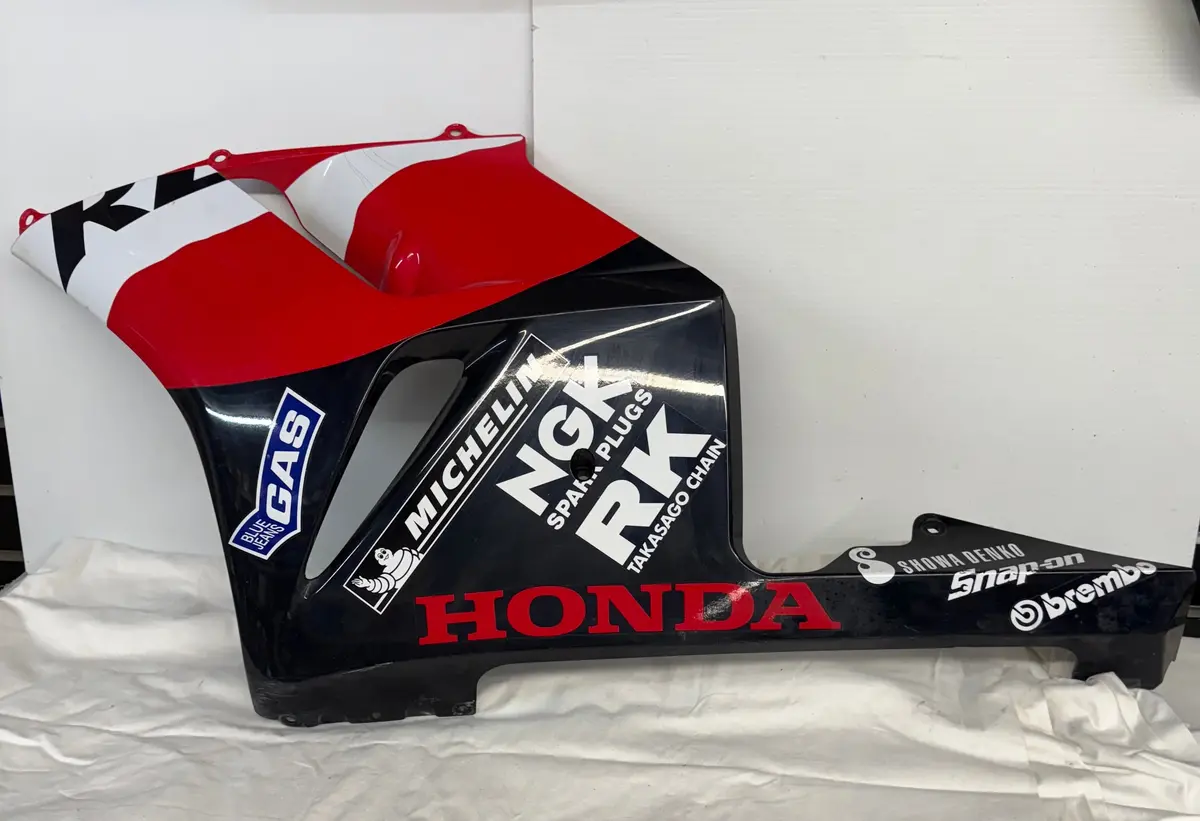 Cbr1000rr Repsol Left Lower Fairing 1