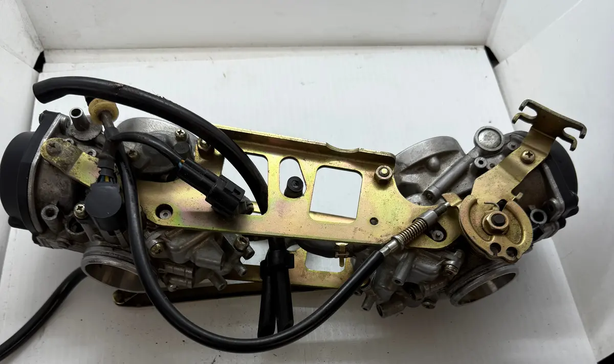 Suzuki Sv650 Carburetors 1