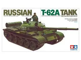 1:35 Russian T-62A Tank 1