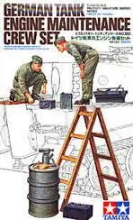 1:35 German Tank Engine Crew 1