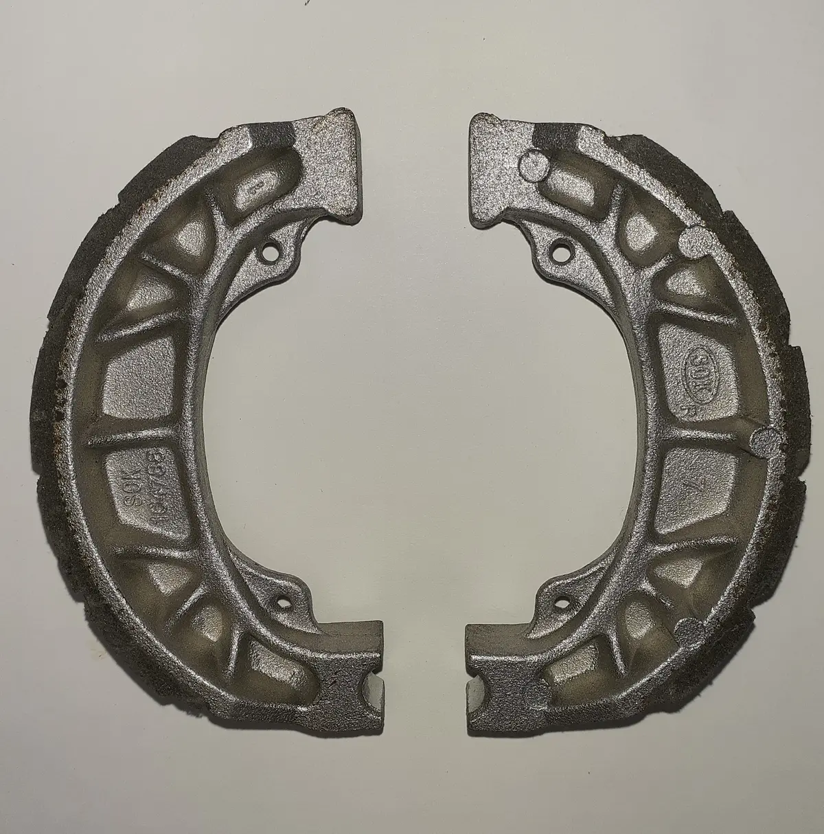 Honda Z50 Brake Shoes 1