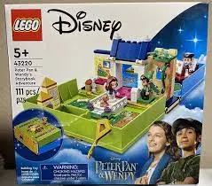 Disney Peter Pan & Wendy's Storybook Adventure 1