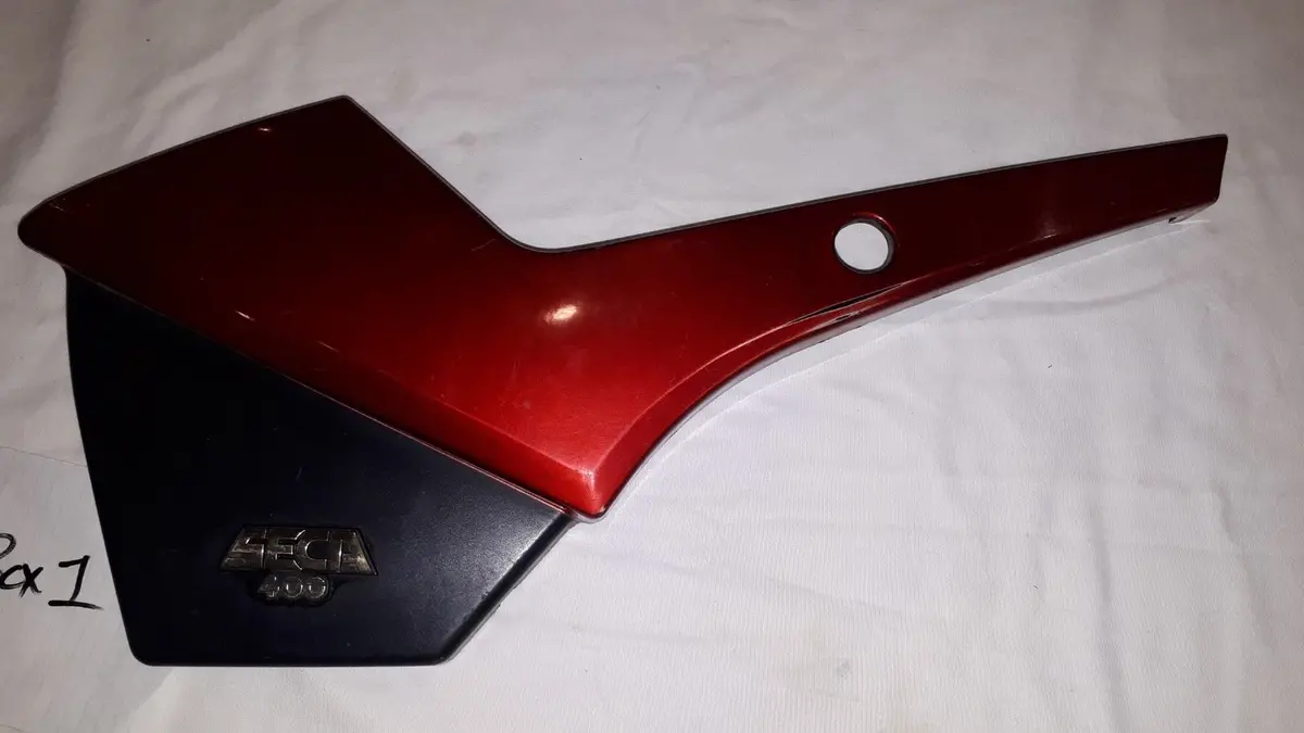 Yamaha Xs 400 Seca Left Side Cover, Side Panel Red 1