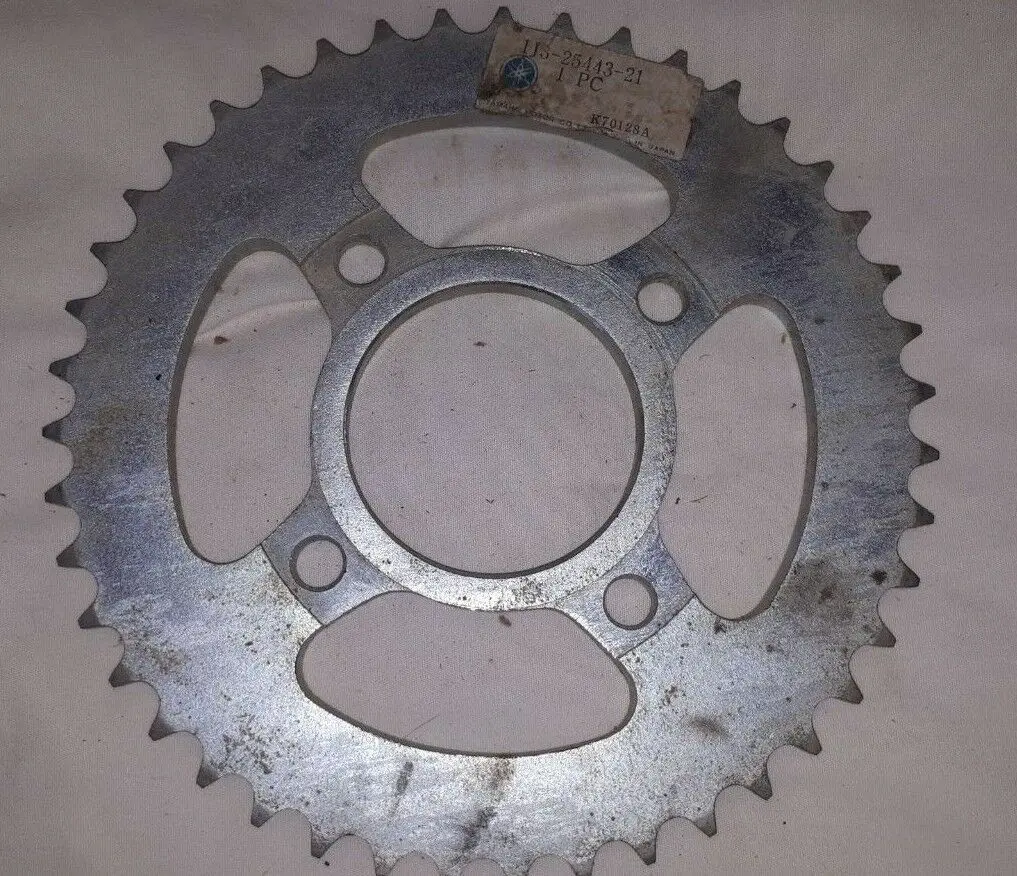 1978 Xs 500 Oem 43T Rear Sprocket 1