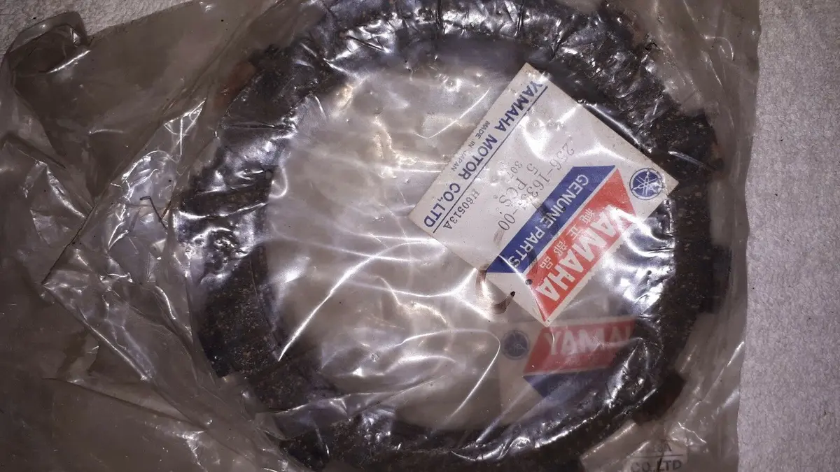 Yamaha Tx650 Xs1 Xs2 Clutch Friction Plates, New Oem 256-16331-00 1970-1973 1
