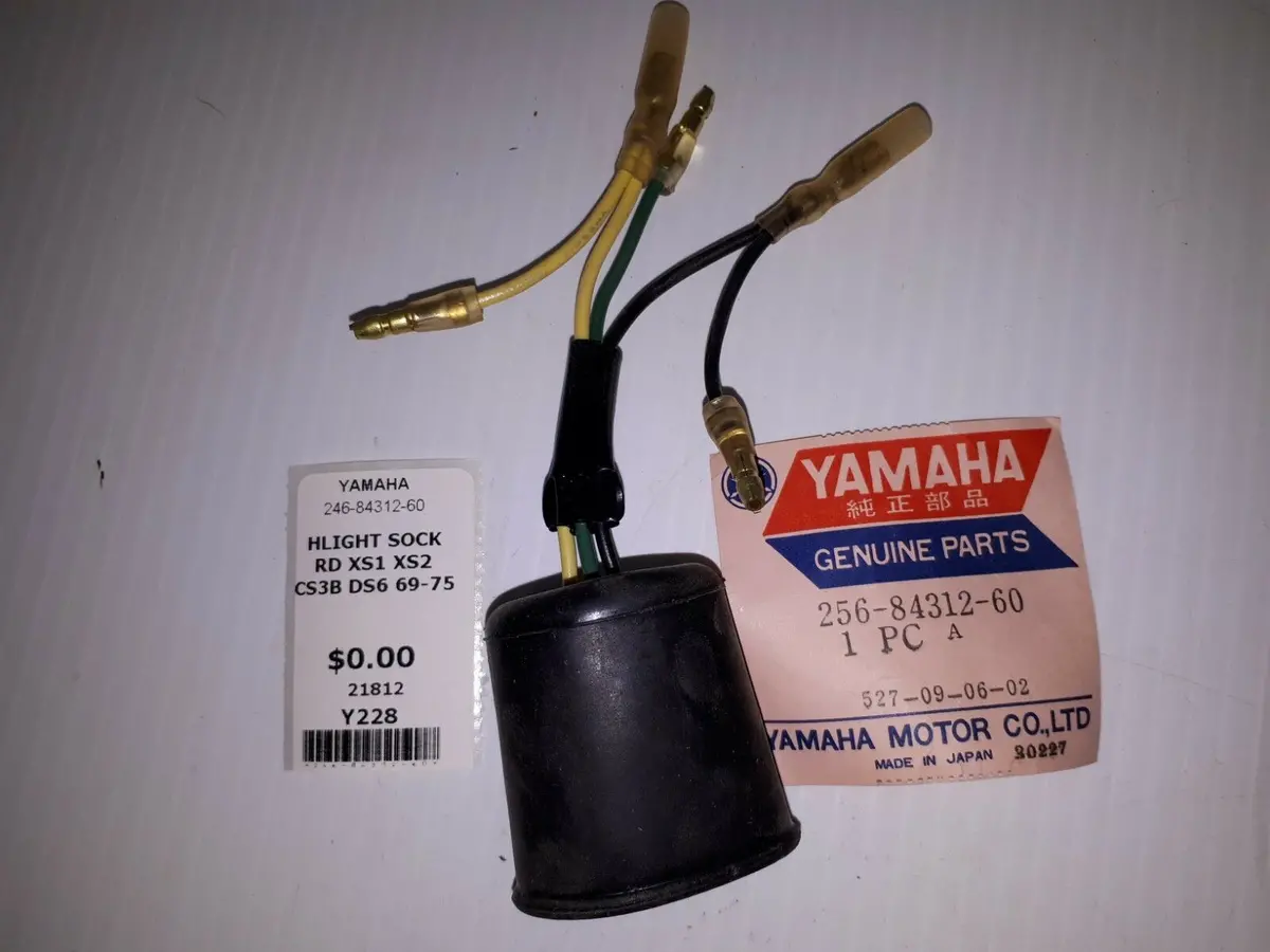 Yamaha Headlight Socket Harness 1